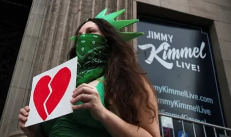 Trump Hails Jimmy Kimmel Show Removal as Networks Replace Program with Charlie Kirk Special