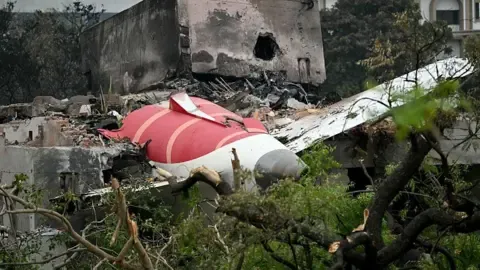 Next of kin of the Air India accident passengers file lawsuit aerospace companies Boeing and Honeywell