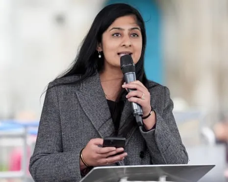 The Coventry South MP Seeks Advice From Defamation Lawyers After Row With Jeremy Corbyn Regarding Organization Membership System
